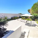 Seagull Sea & Airport شقة باري
